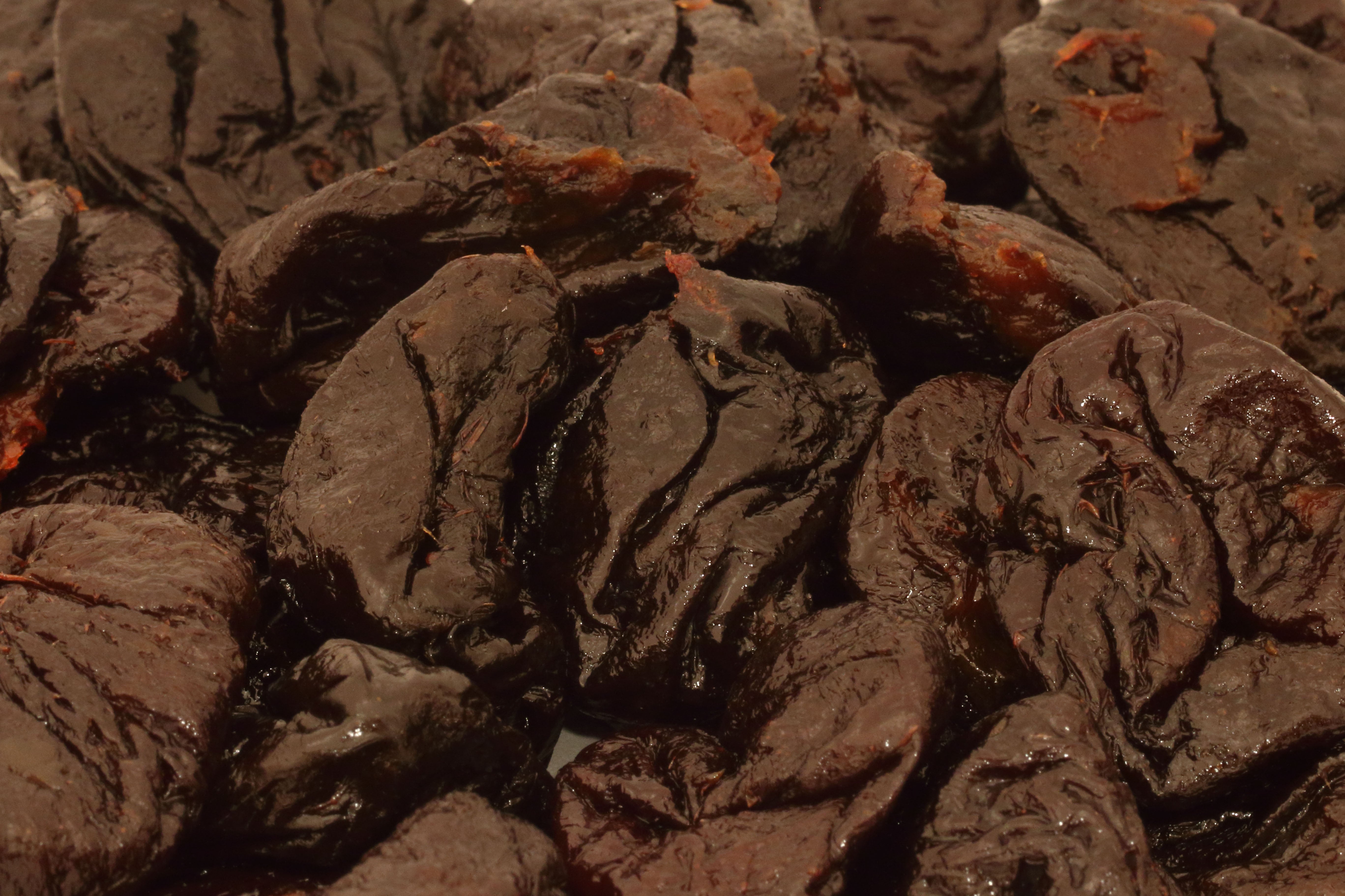 Sun Dried Whole Pitted Prunes