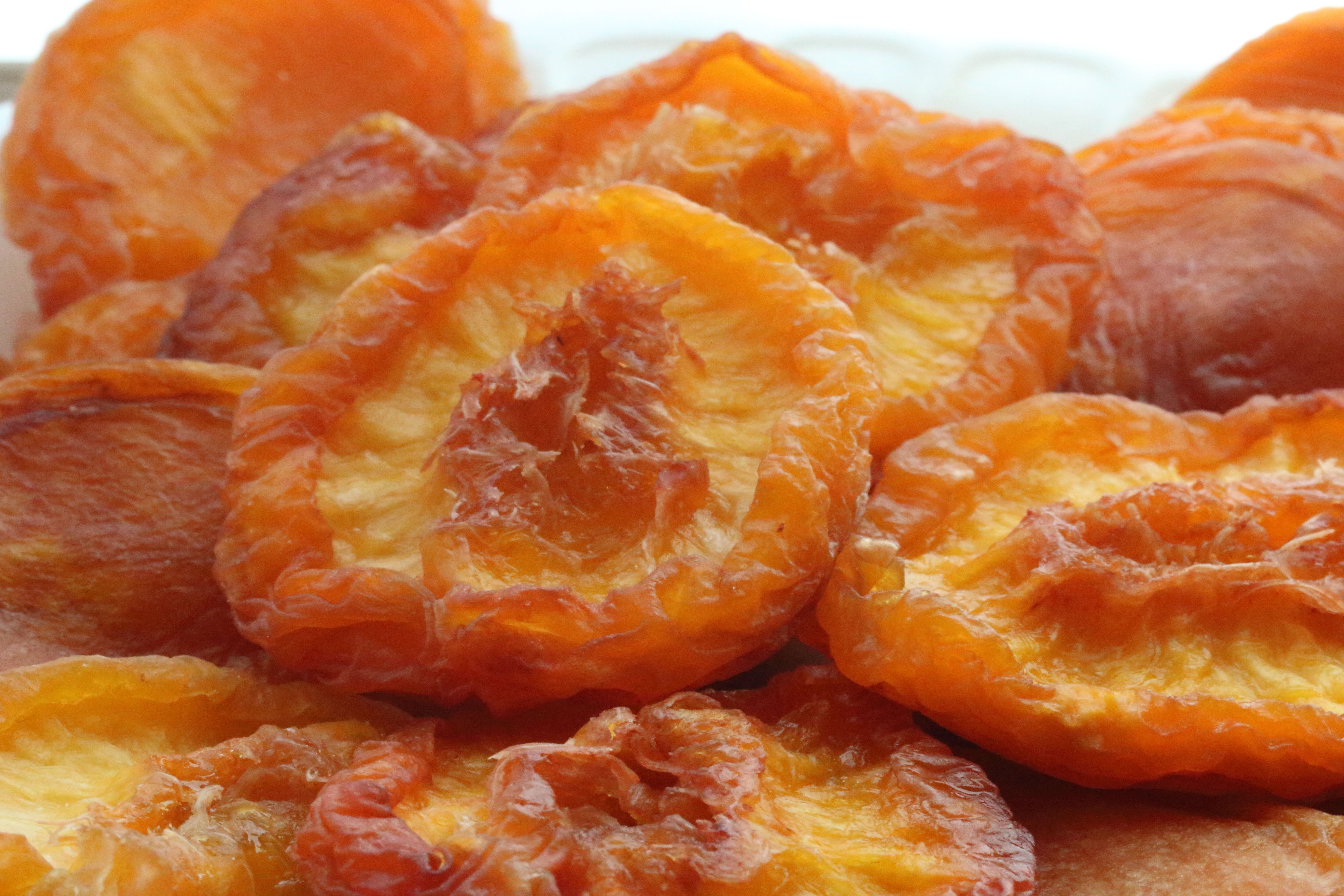 Sun Dried Yellow Peaches